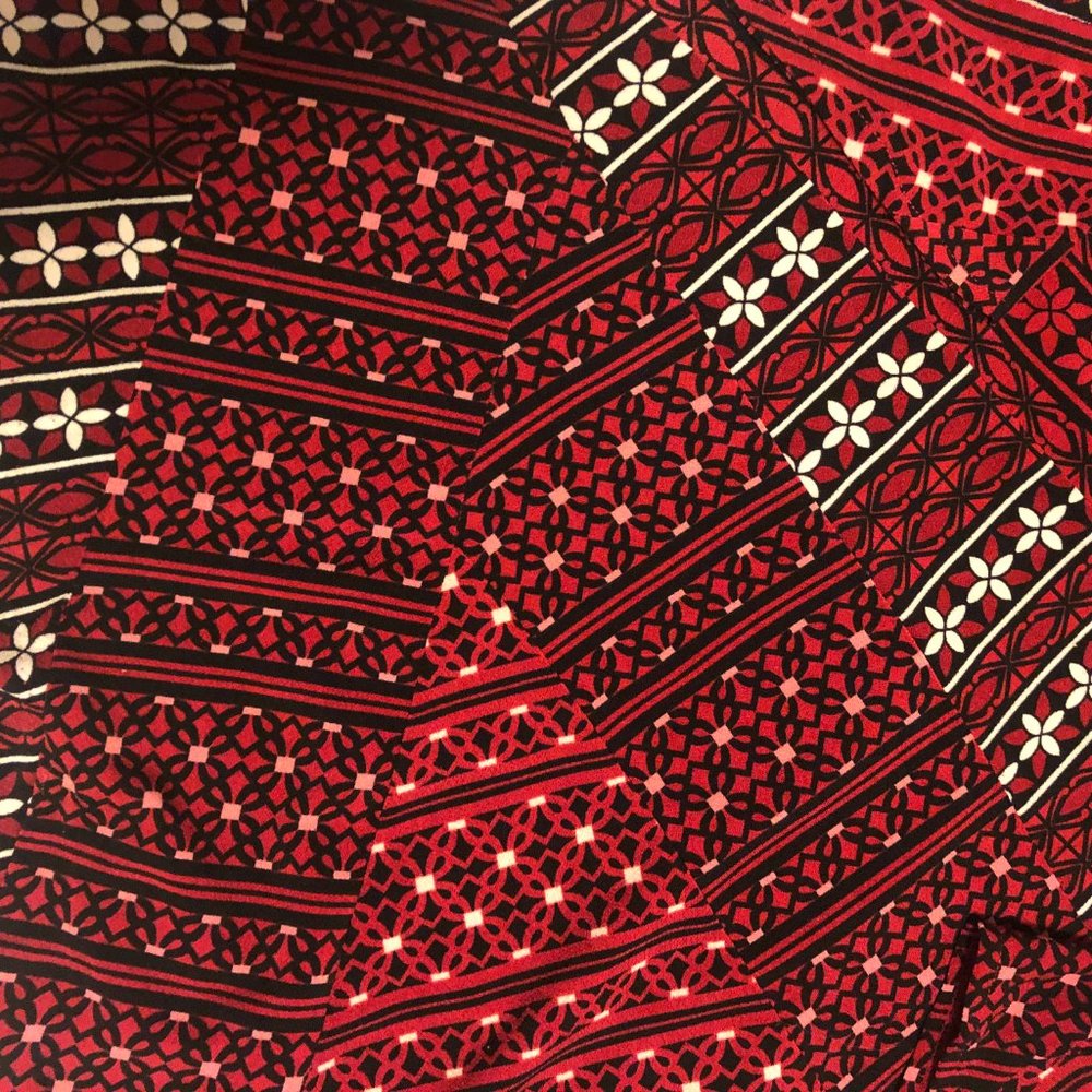 Rafaella Patterned Red Tunic Top with Three Quarter Length Sleeves - Picture 2 of 6